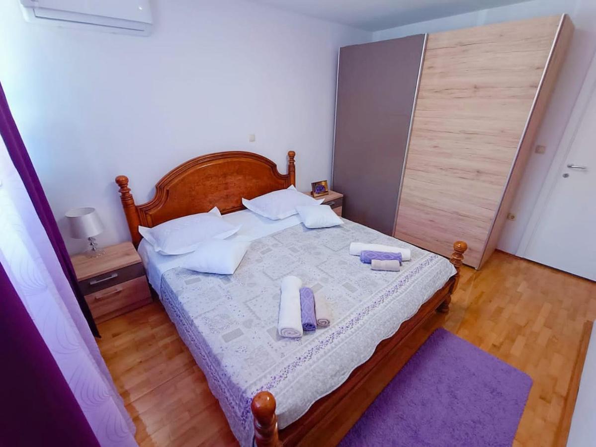 Apartment Glavaric Omis Bagian luar foto